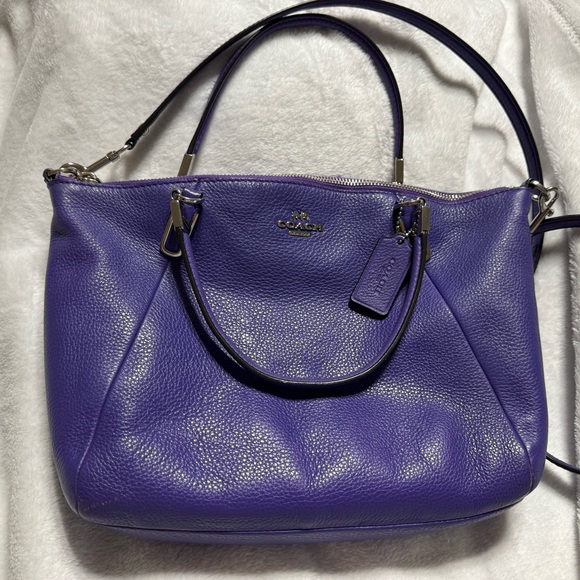 Coach Vibrant Purple Shoulder Bag - Picture 4 of 13